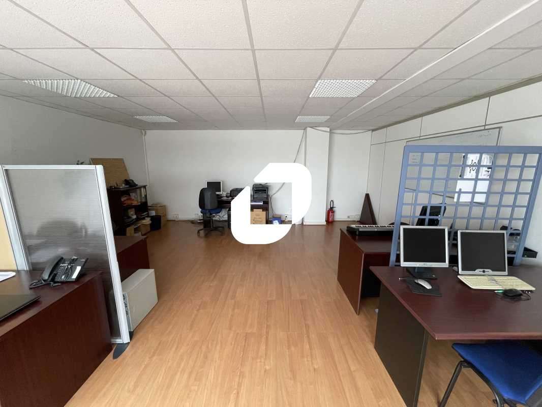 Vente Bureaux 135m² Boissy saint leger
