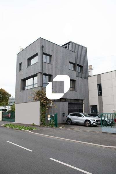 A louer Bureaux 105m² Bagnolet