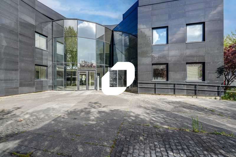 Vente Bureaux 254m² Grigny