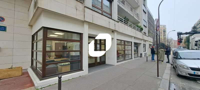 Vente Bureaux 216m² Paris