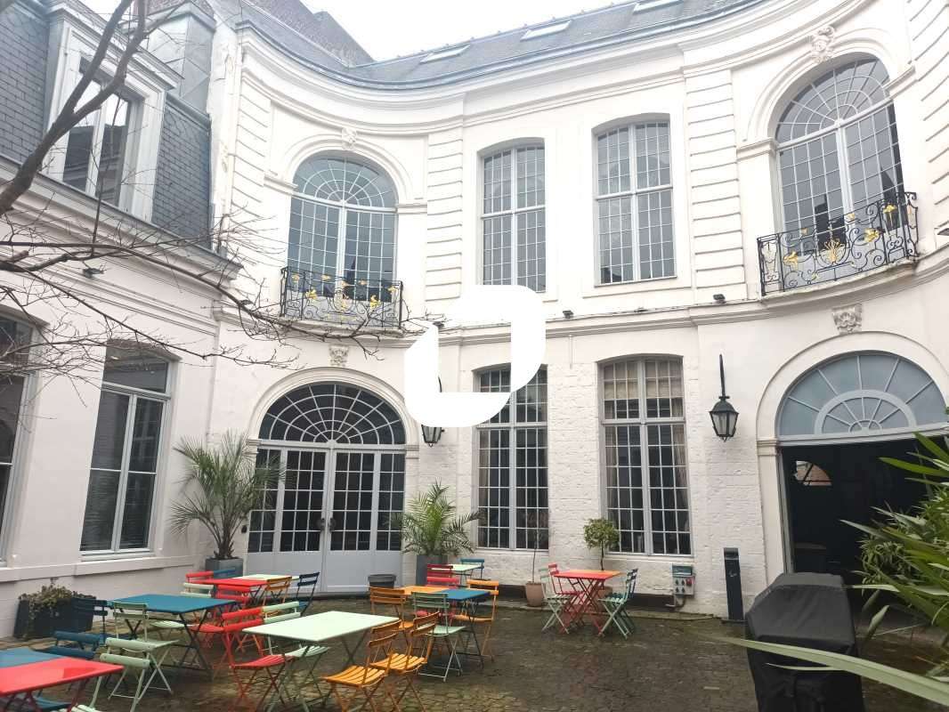 A louer Bureaux 1167m² Lille