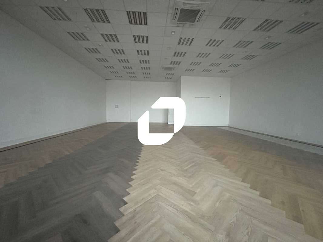 A louer Local commercial 151m² Chambourcy