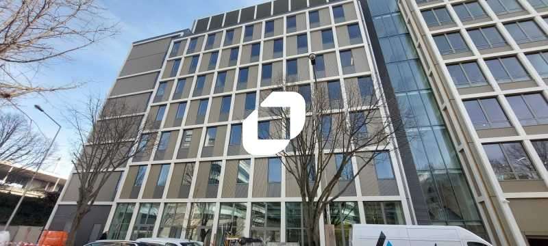 A louer Local d'activité 8894m² Saint denis
