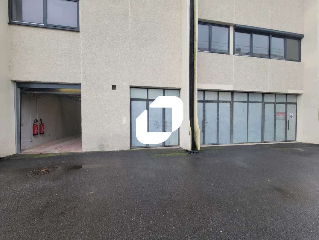 Vente Local d'activité 669m² Palaiseau