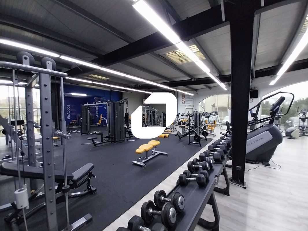 A louer Local d'activité 662m² Mantes la ville