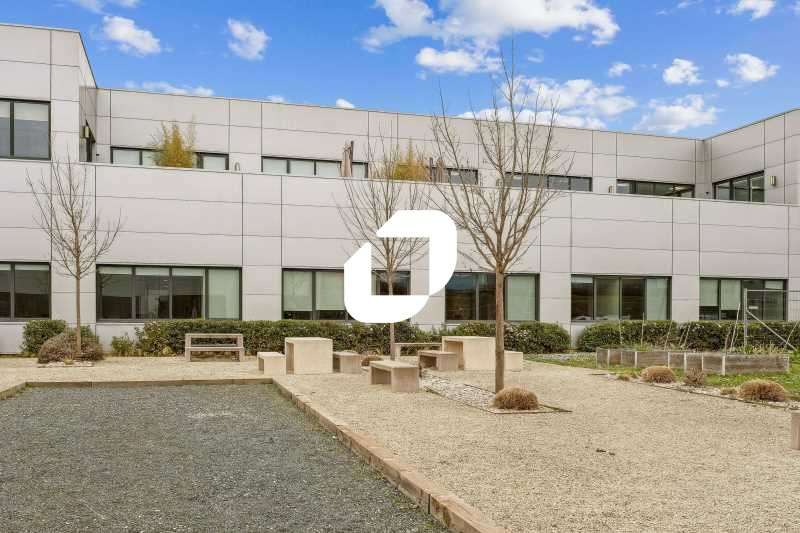 A louer Bureaux 755m² Lyon