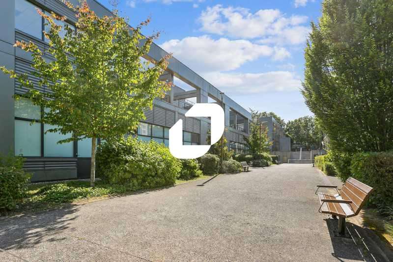 A louer Bureaux 2224m² Bagneux