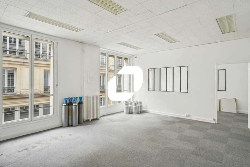 A louer Bureaux 118m² Paris