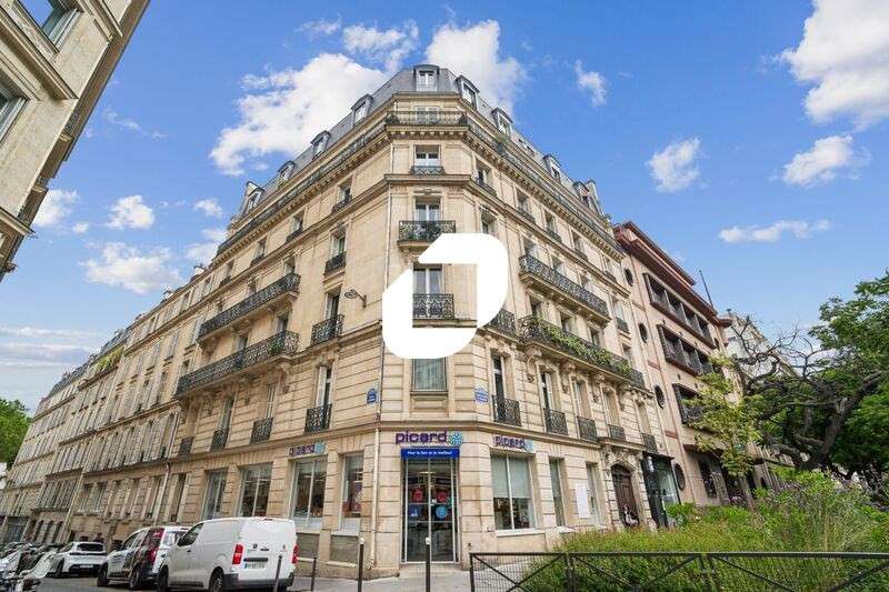 Vente Bureaux 678m² Paris