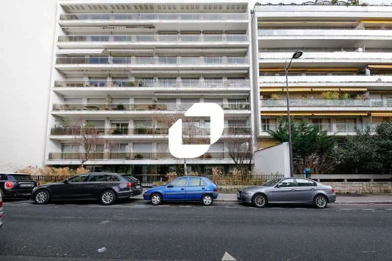 A louer Bureaux 121m² Paris