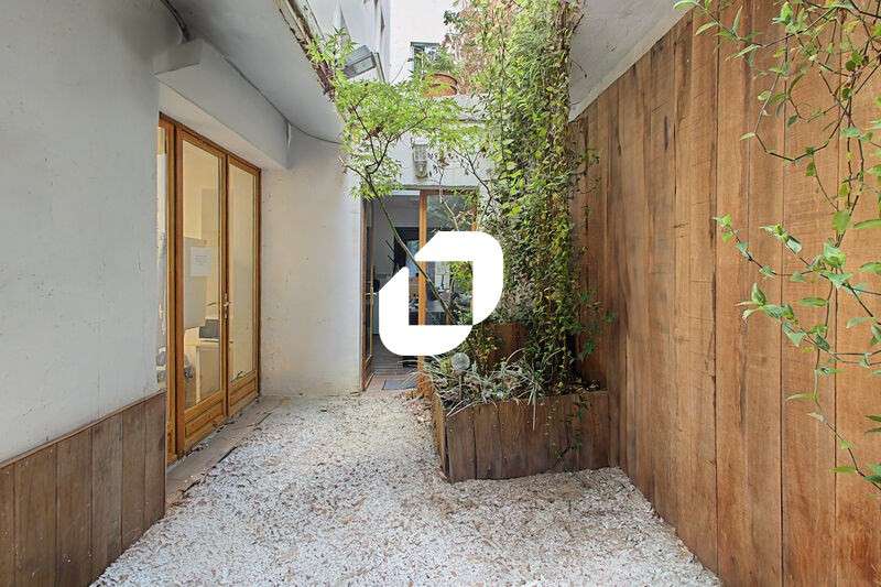 Vente Bureaux 143m² Paris