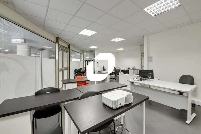 A louer Bureaux 87m² Paris