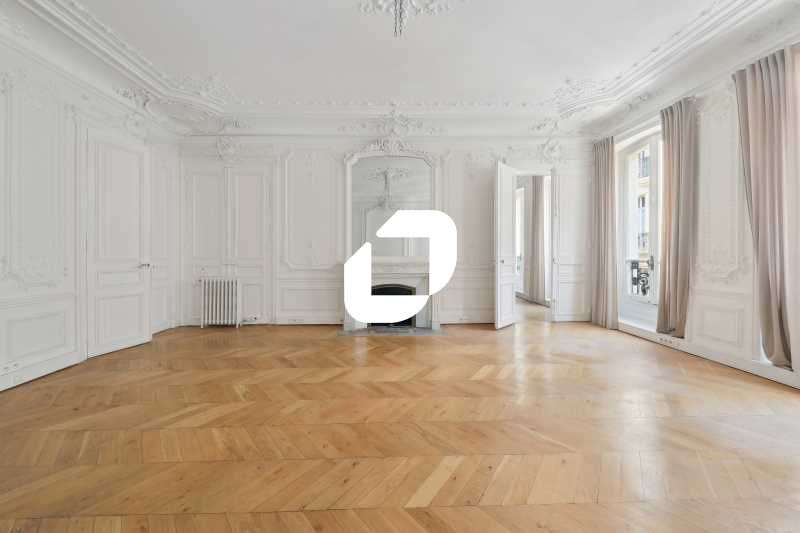 A louer Bureaux 328m² Paris