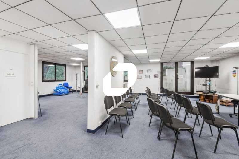 A louer Bureaux 260m² Paris