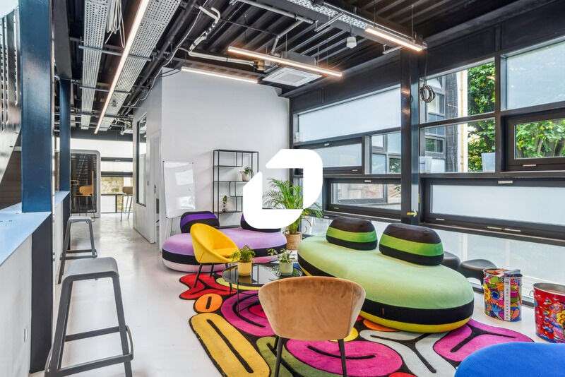 A louer Bureaux 1319m² Paris