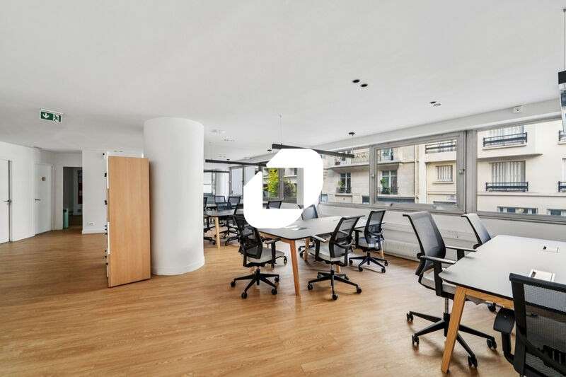 A louer Bureaux 230m² Paris