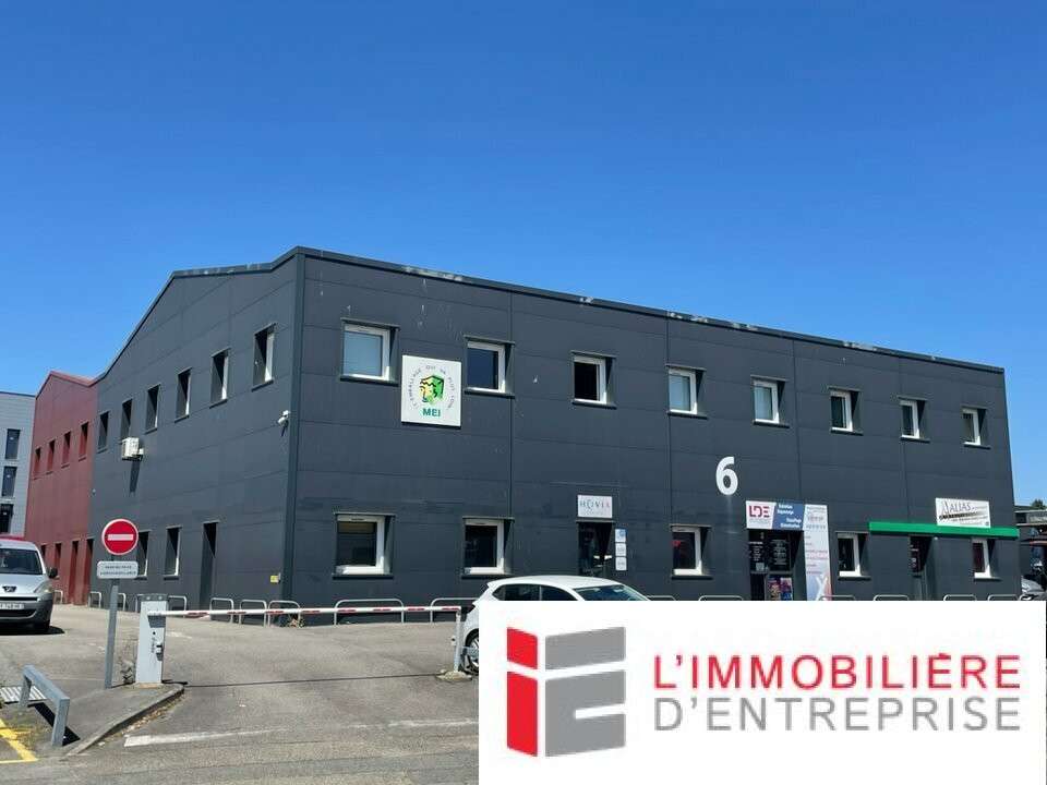 A louer ensemble de bureaux 168m² RDC à Vannes
