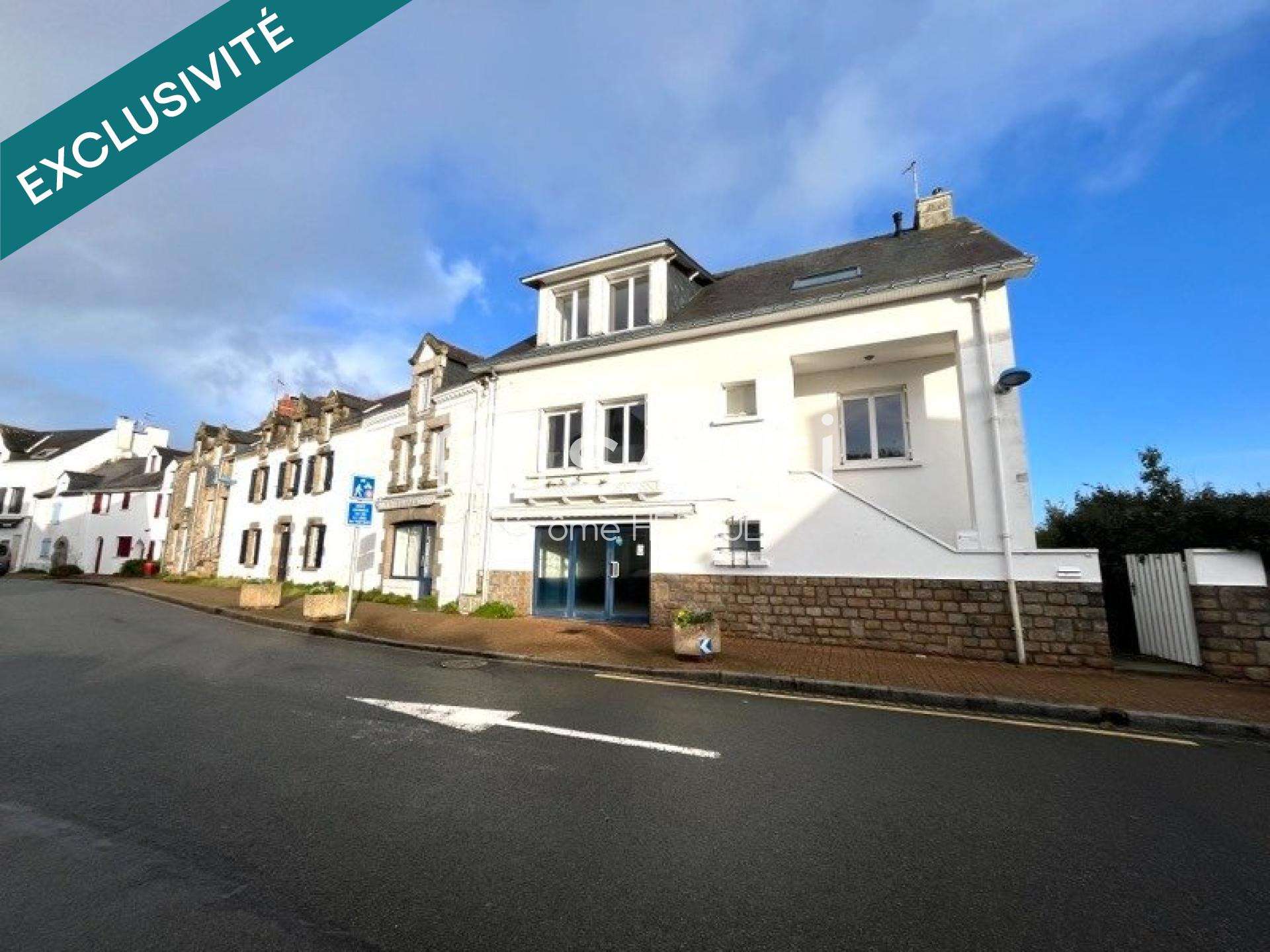 AV local commercial 45m² centre village Pénestin