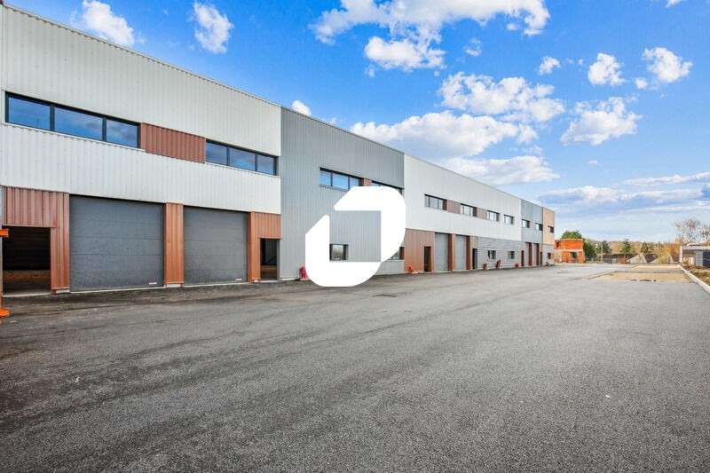 A louer Local d'activité 425m² Viarmes