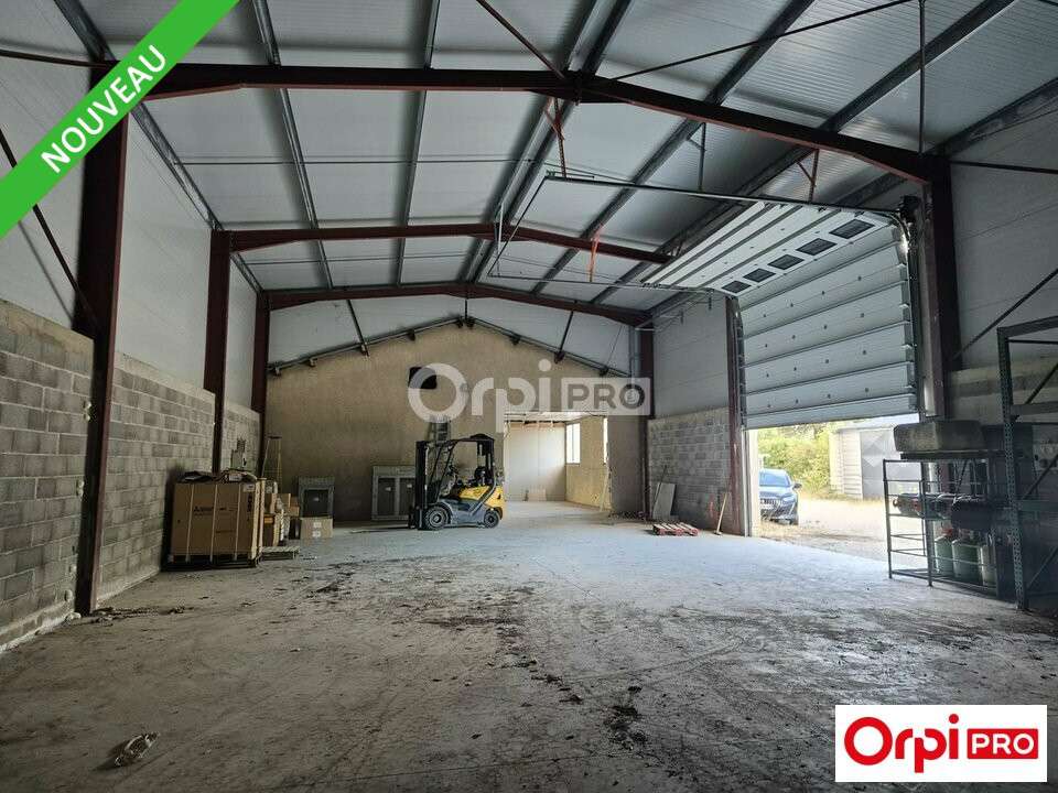 Local d'activité 470m² à louer à Bourg de Péage