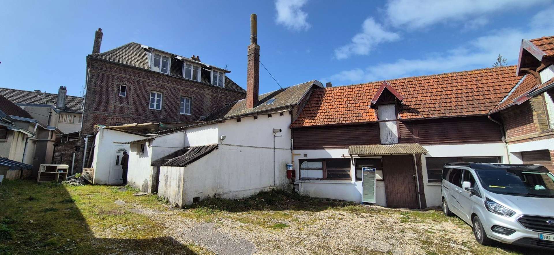 Ensemble immobilier à réhabiliter à Dieppe