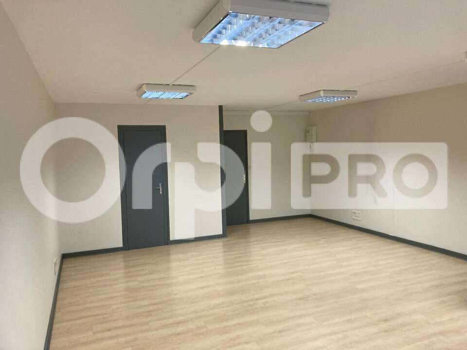 Murs loués de 46m² à vendre à La Rochelle centre