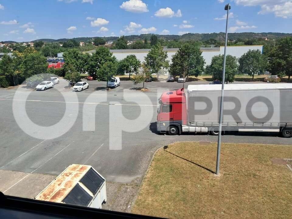 Location bureaux haut de gamme 500m² à Montluçon