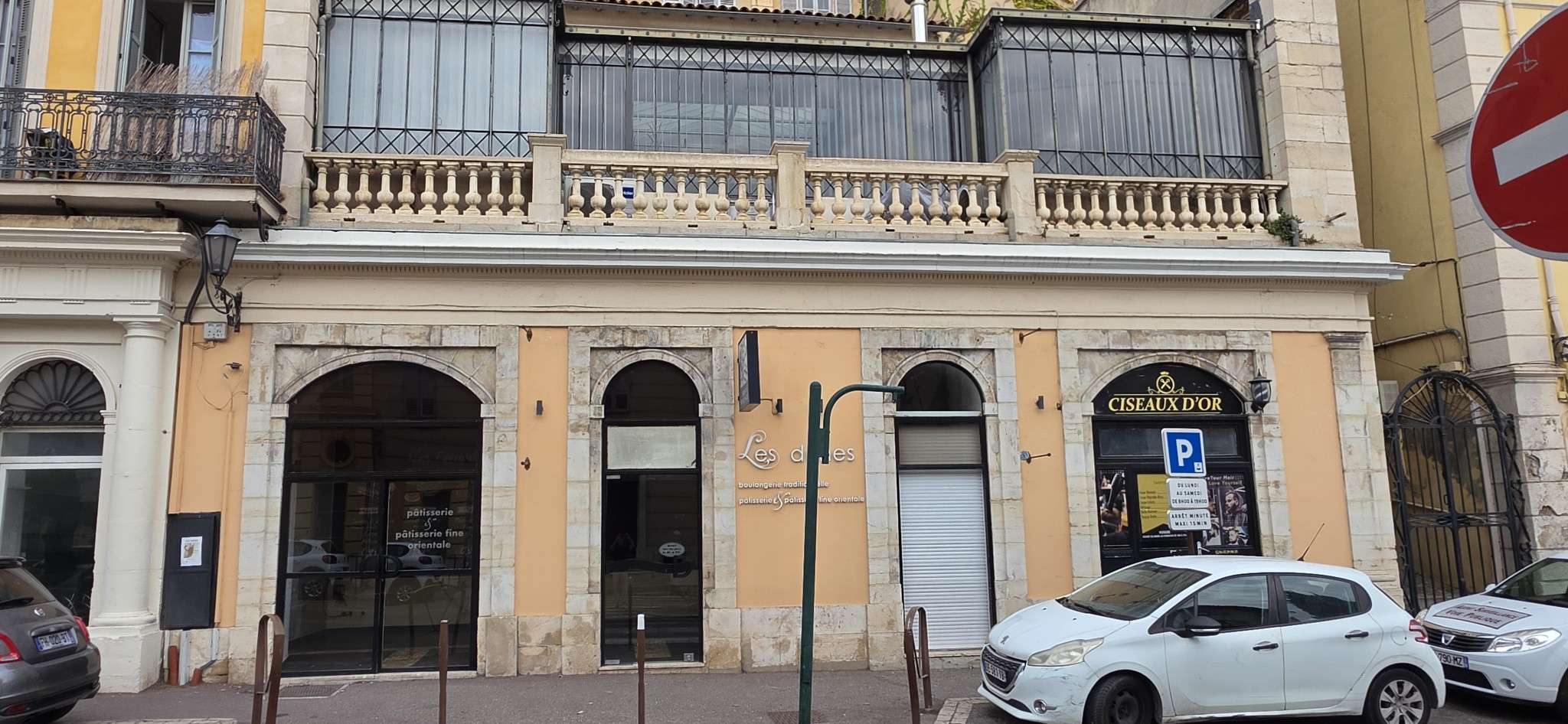 Location local 80m² + sous-sol 100m² à Grasse