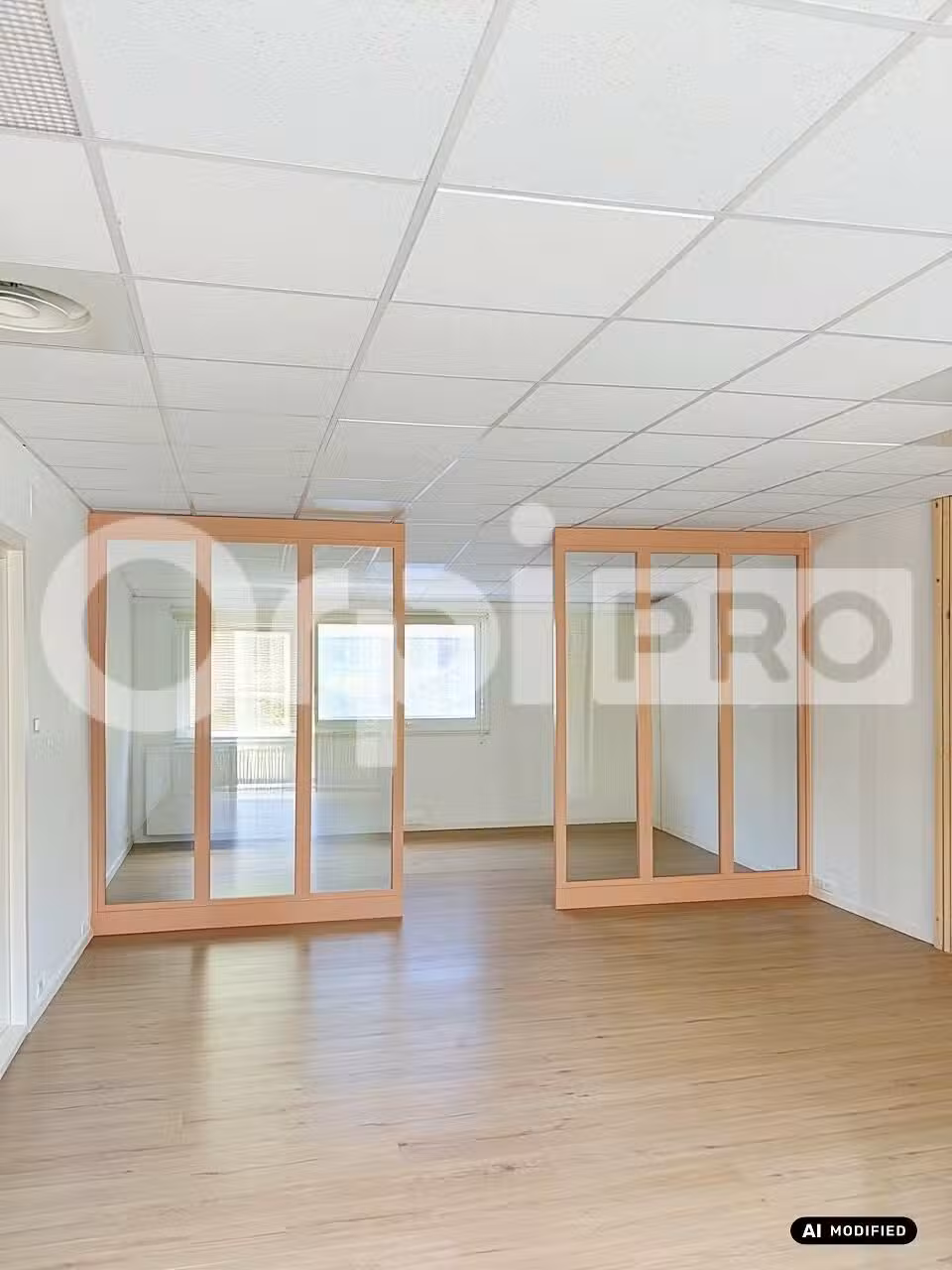 AV immeuble bureaux 190m² lumineux à La Rochelle