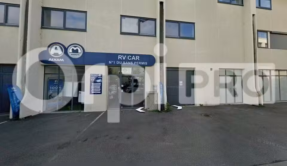 A vendre murs commerciaux libres 300m² à Palaiseau