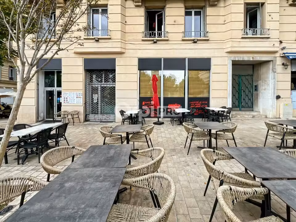 Local 120m² à louer à Marseille rue Barbusse 