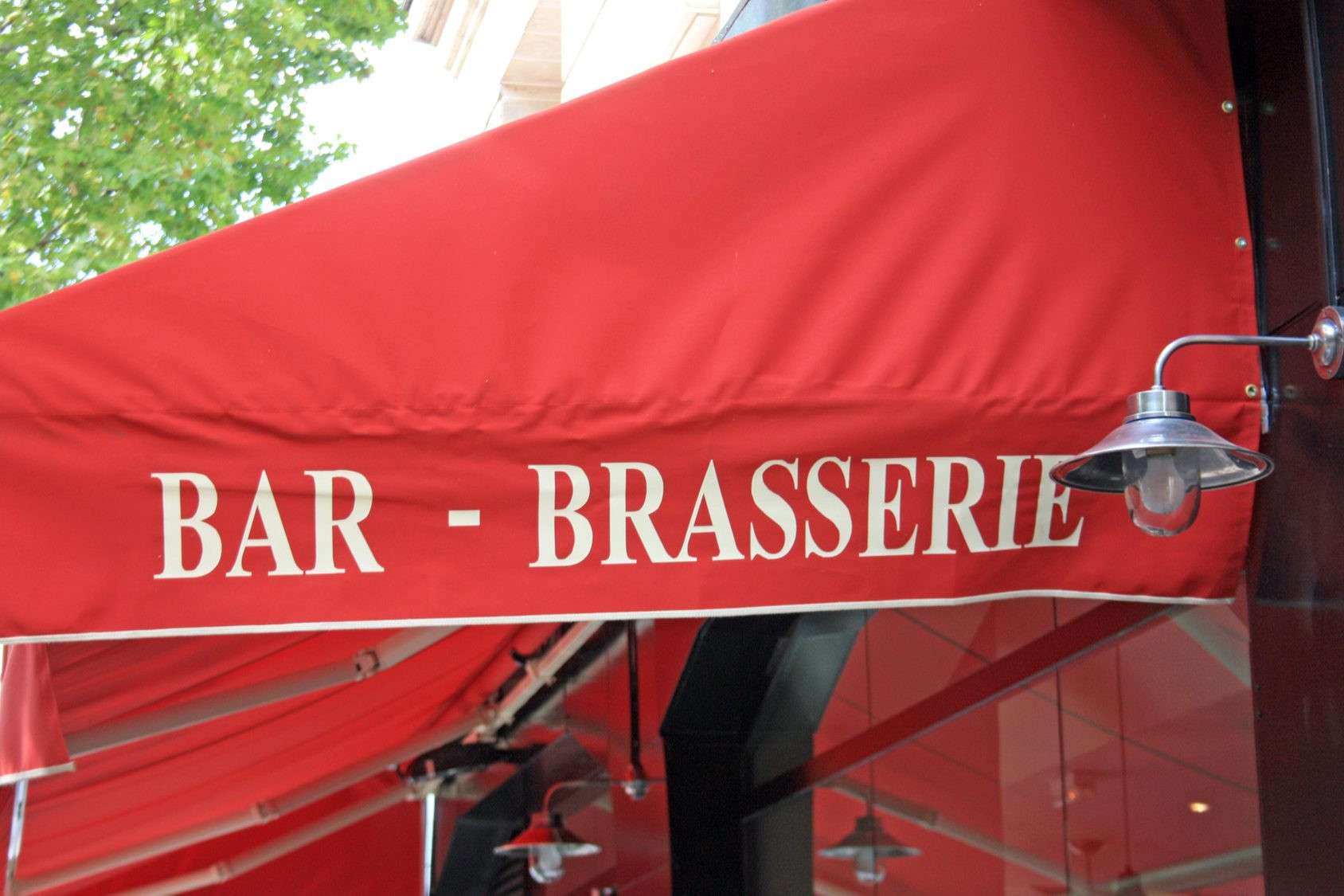 Bar brasserie Lic IV Paris Notre-Dame-de-Lorette