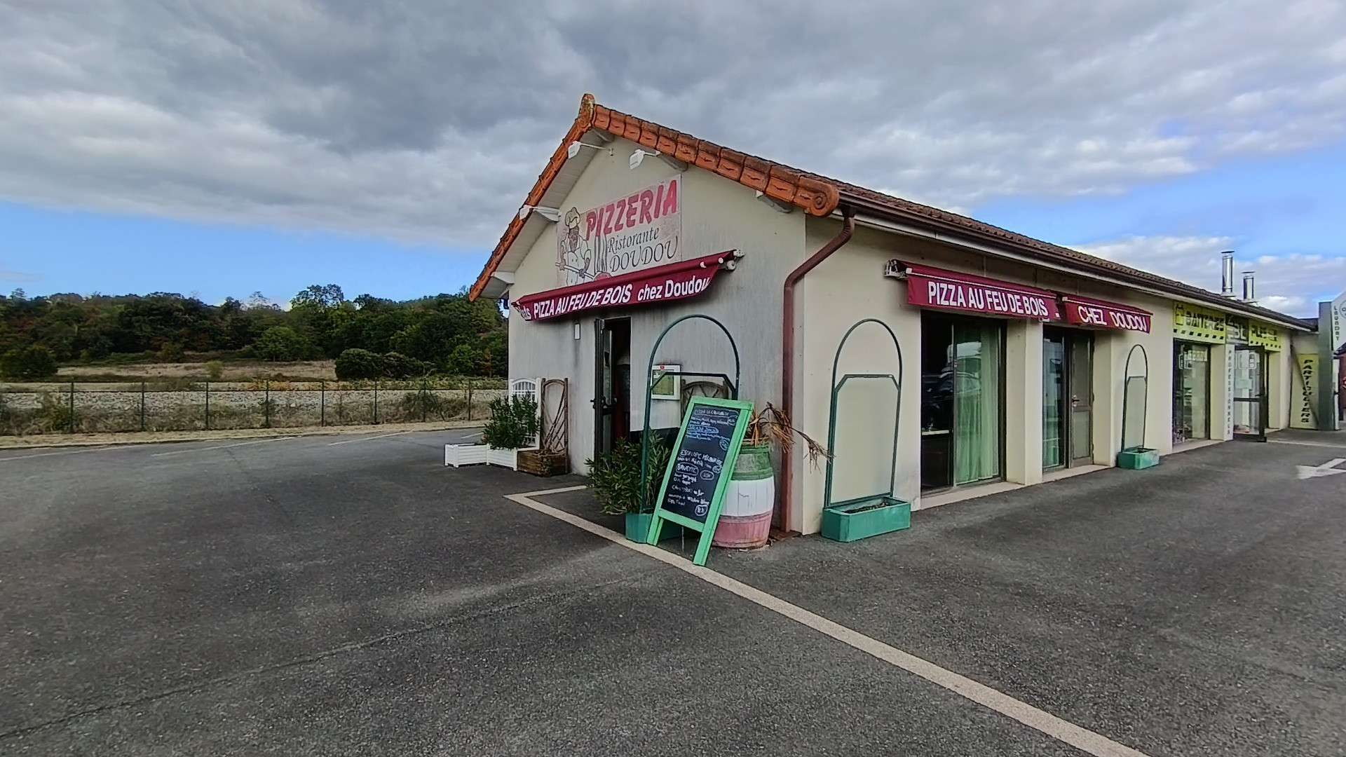 A vendre pizzeria restauration rapide à Creysse 