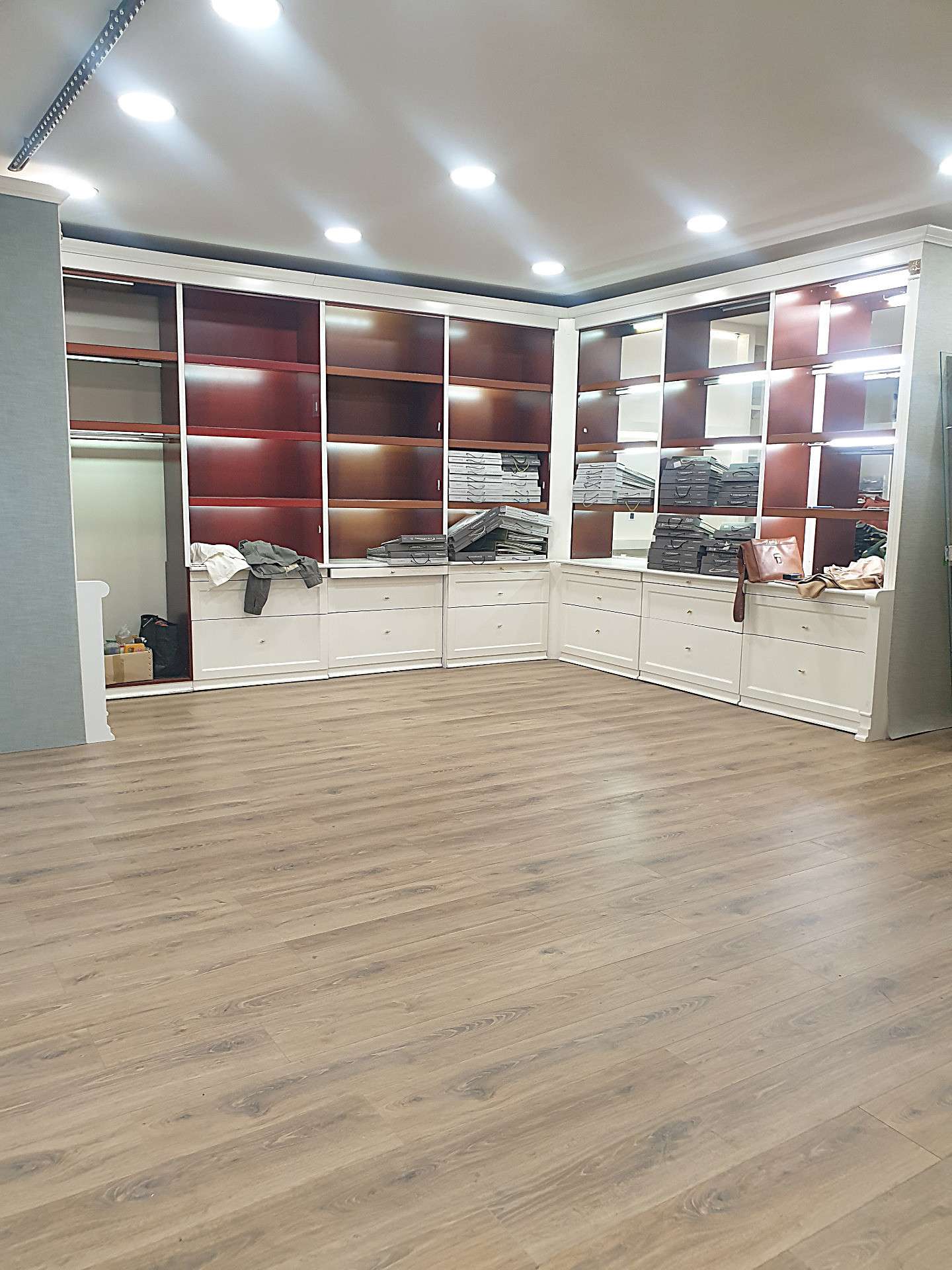 Local commercial 97m² d'angle à vendre à Angoulême