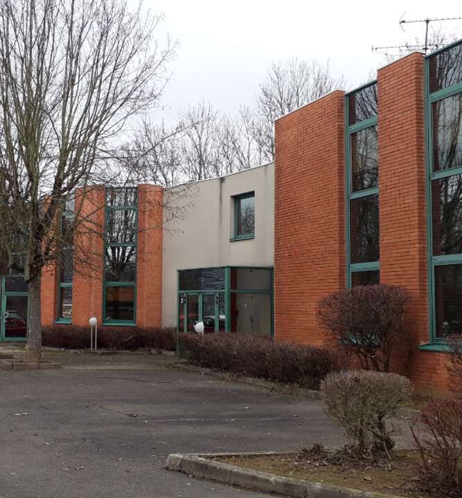 Bureaux partiellement loués