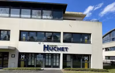 [CABINET HUCHET ET ASSOCIES]