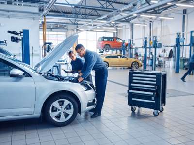 Cède centre auto sous enseigne empl N°1 Marignane
