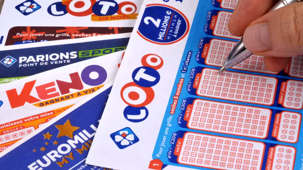 Vente FDC tabac civette FDJ à Paris 75014
