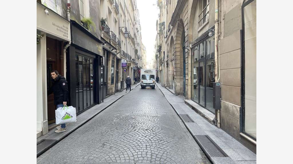 Vente restaurant 50-60 couverts licence IV Paris 2