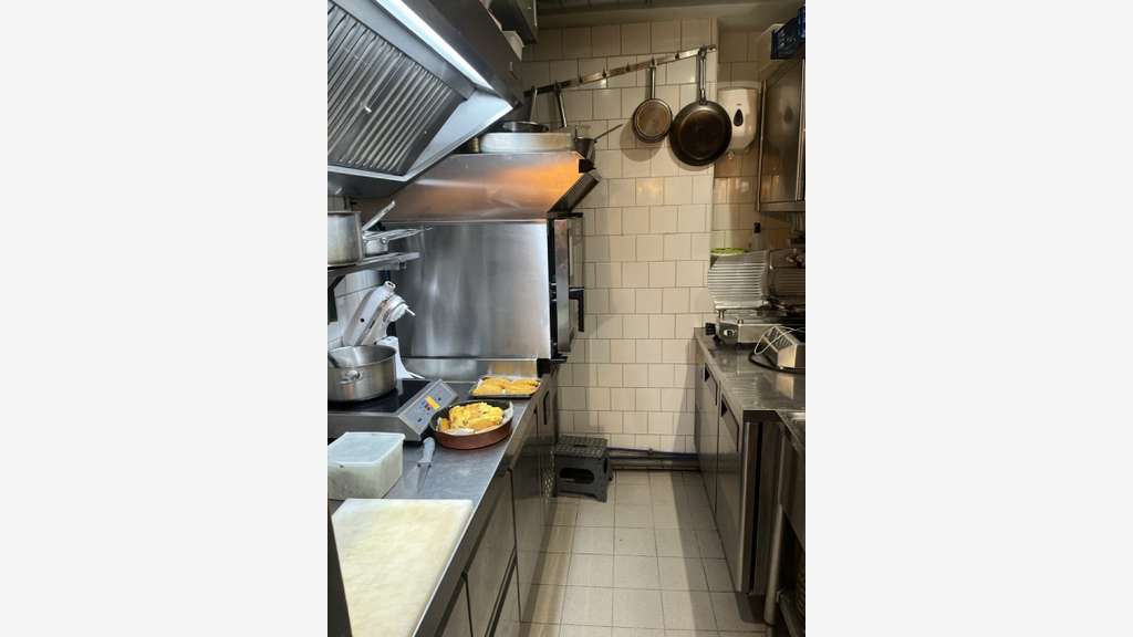 Vente restaurant 50-60 couverts licence IV Paris 2