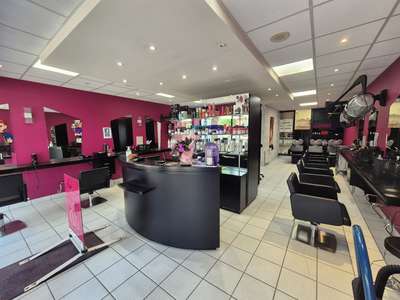 A vendre salon de coiffure idéalement situé Caen