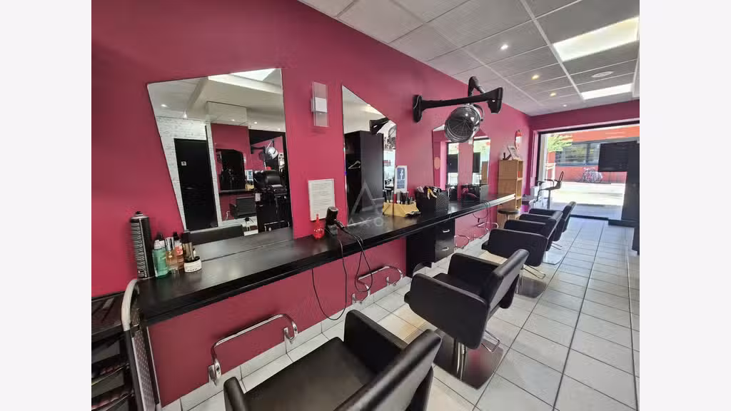 A vendre salon de coiffure idéalement situé Caen