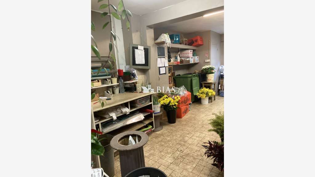 Vend atelier floral et boutique 200m² Val de Marne