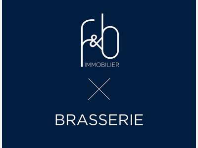 Vente bar brasserie en angle à Paris Est