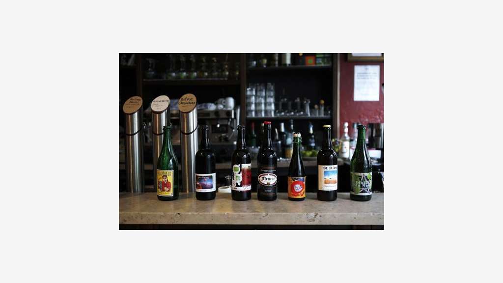 Vente fonds de commerce bar à bière en zc à Ahuy