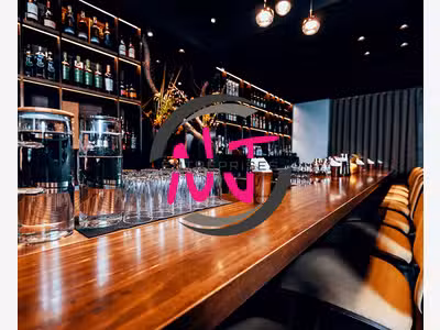 A vendre bar d'ambiance avec logement à Angers