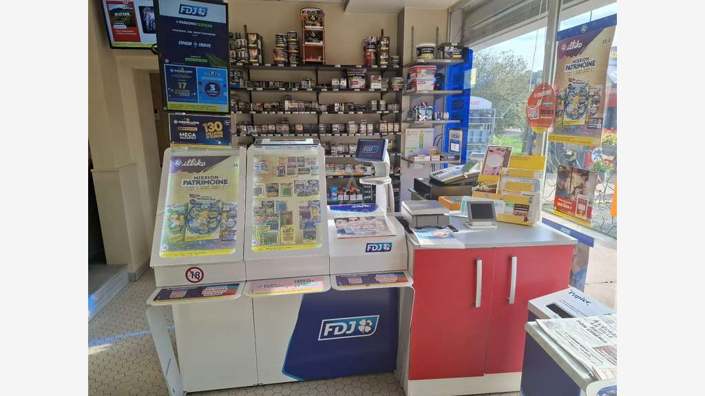 Vente bar tabac FDJ épicerie en Seint-Maritime