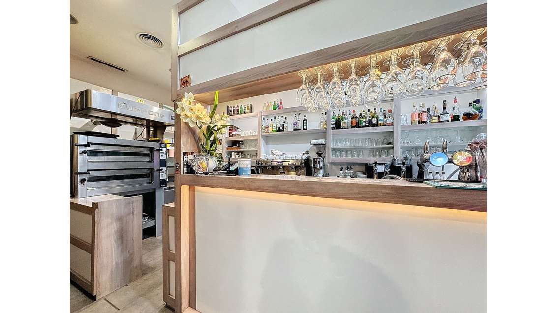 AV FDC brasserie empl stratégique à Cagnes-Sur-Mer