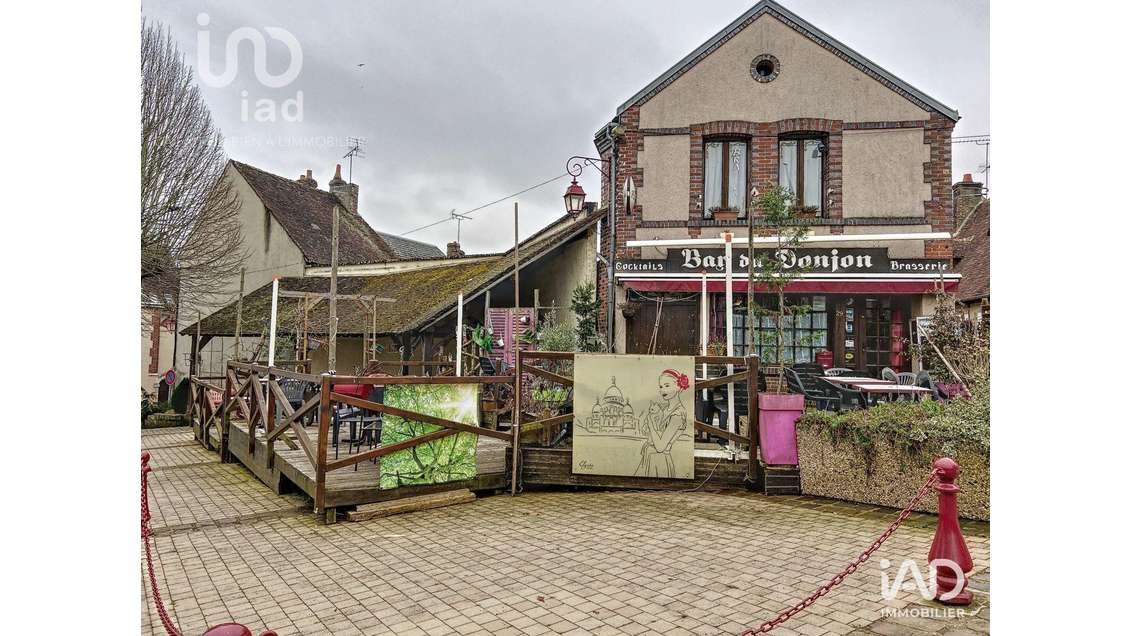 Bar brasserie à Château-Renard