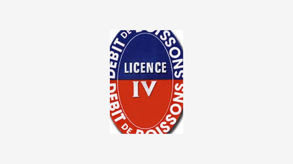Vente licence 4 à Clichy